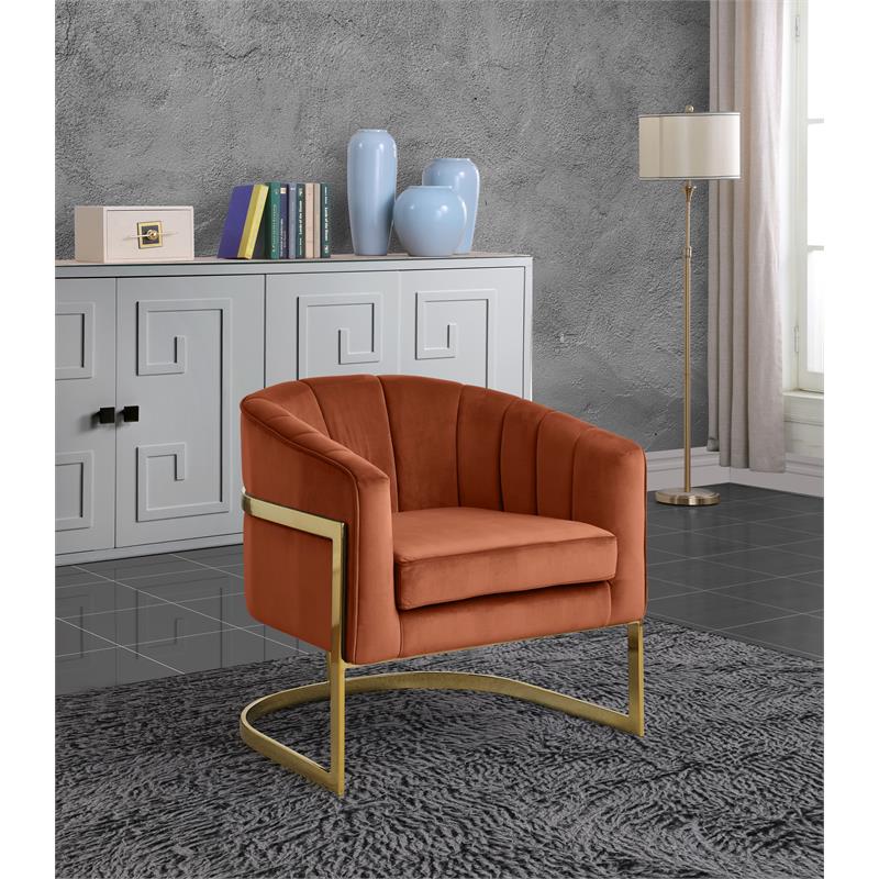 Meridian Furniture Carter 18.5