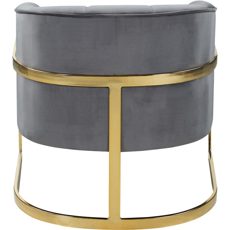 Meridian Furniture Carter 18.5