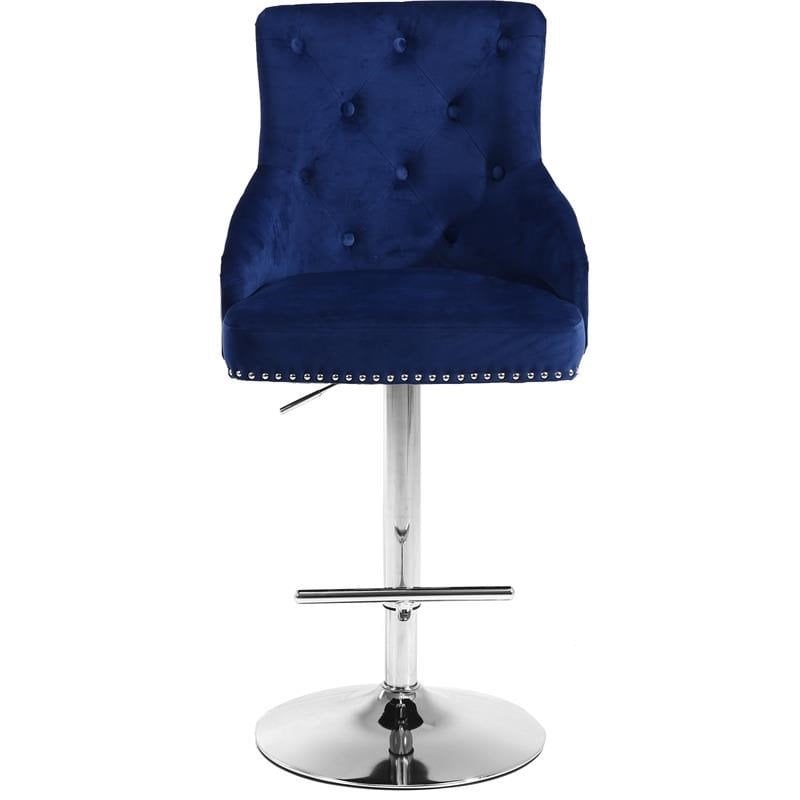 Meridian Furniture Claude 34.5
