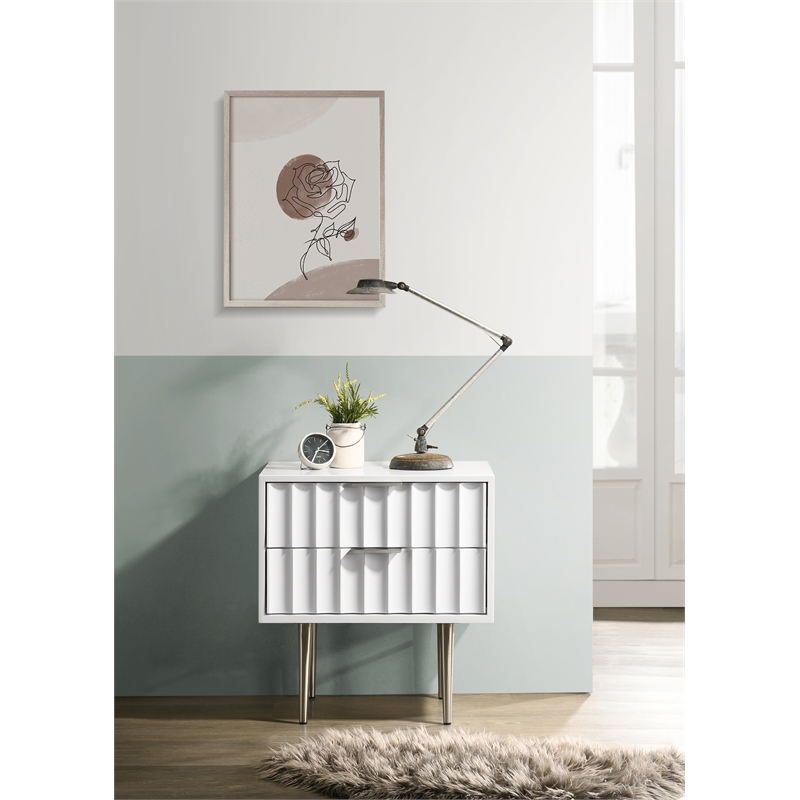 Meridian Furniture Modernist Nightstand in White Medium Gloss Finish