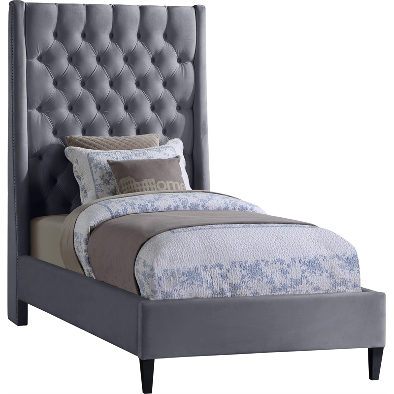 Meridian Furniture Fritz Gray Velvet Twin Bed