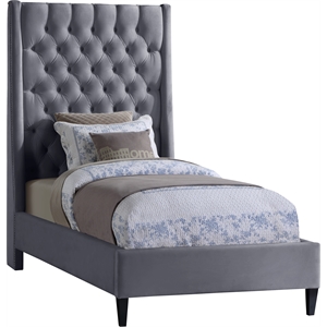 Meridian Furniture Fritz Gray Velvet Twin Bed
