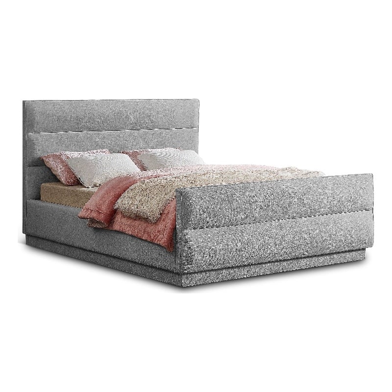 Meridian Furniture Paxton Grey Chenille Fabric Queen Bed