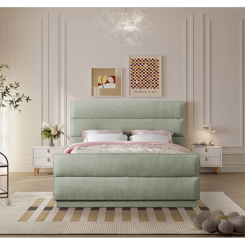 Meridian Furniture Paxton Mint Chenille Fabric King Bed