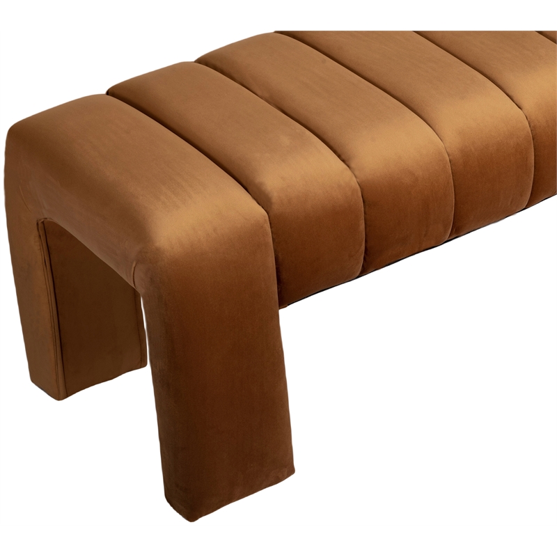 Meridian Furniture Andaz 17.5