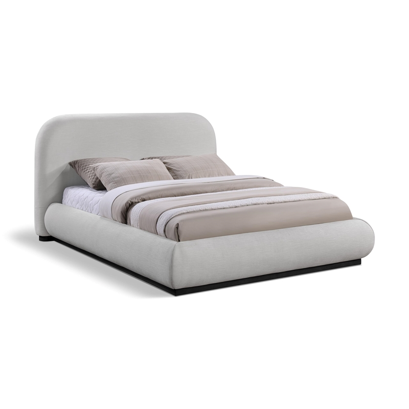 Meridian Furniture Vaughn Grey Chenille Fabric Full Bed