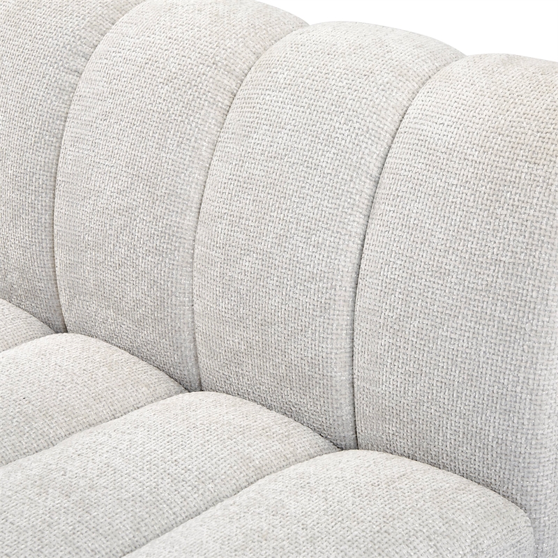 Meridian Furniture Quinn 64
