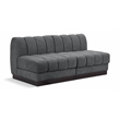 Meridian Furniture Quinn 64