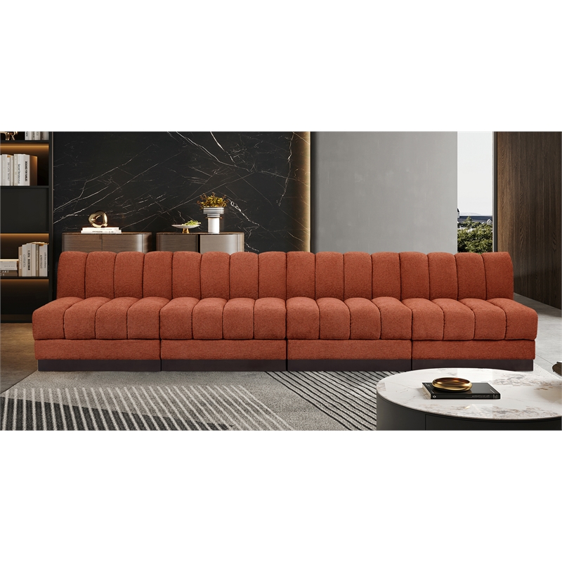 Meridian Furniture Quinn 128