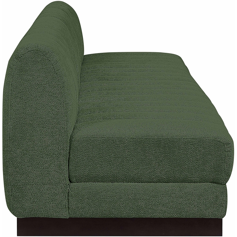 Meridian Furniture Quinn 128