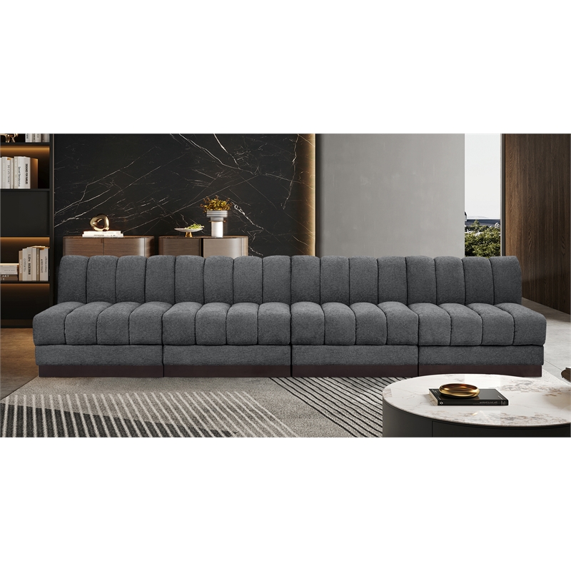 Meridian Furniture Quinn 128