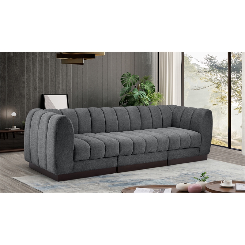 Meridian Furniture Quinn 101