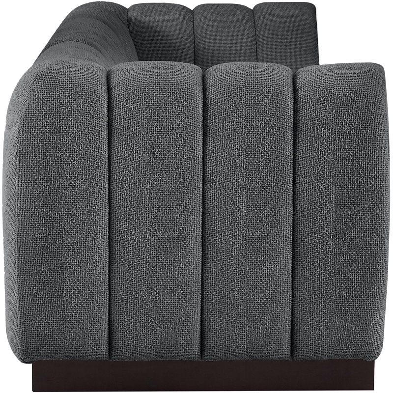 Meridian Furniture Quinn 101