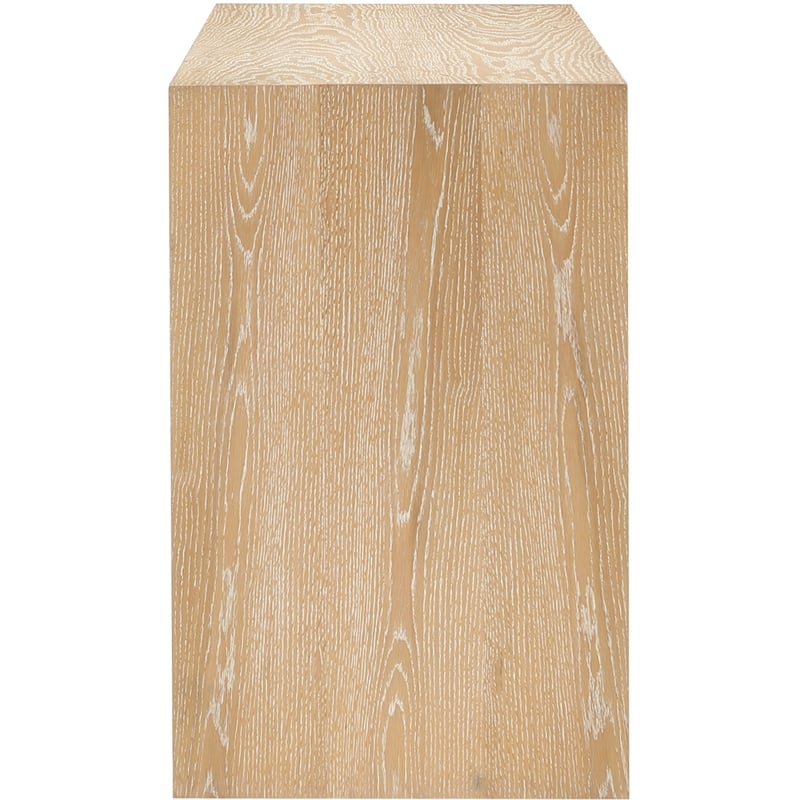 Meridian Furniture Fairfax Natural Oak Veneer Dresser