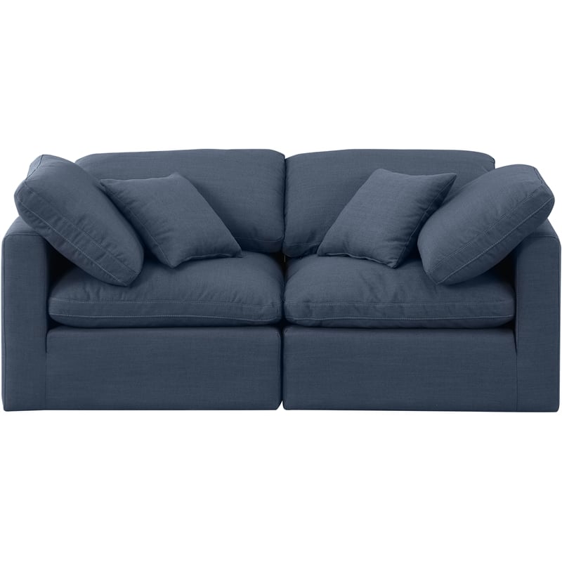 Meridian Furniture Indulge 70