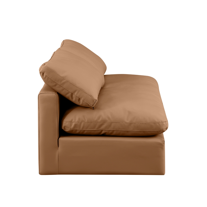 Meridian Furniture Indulge 70