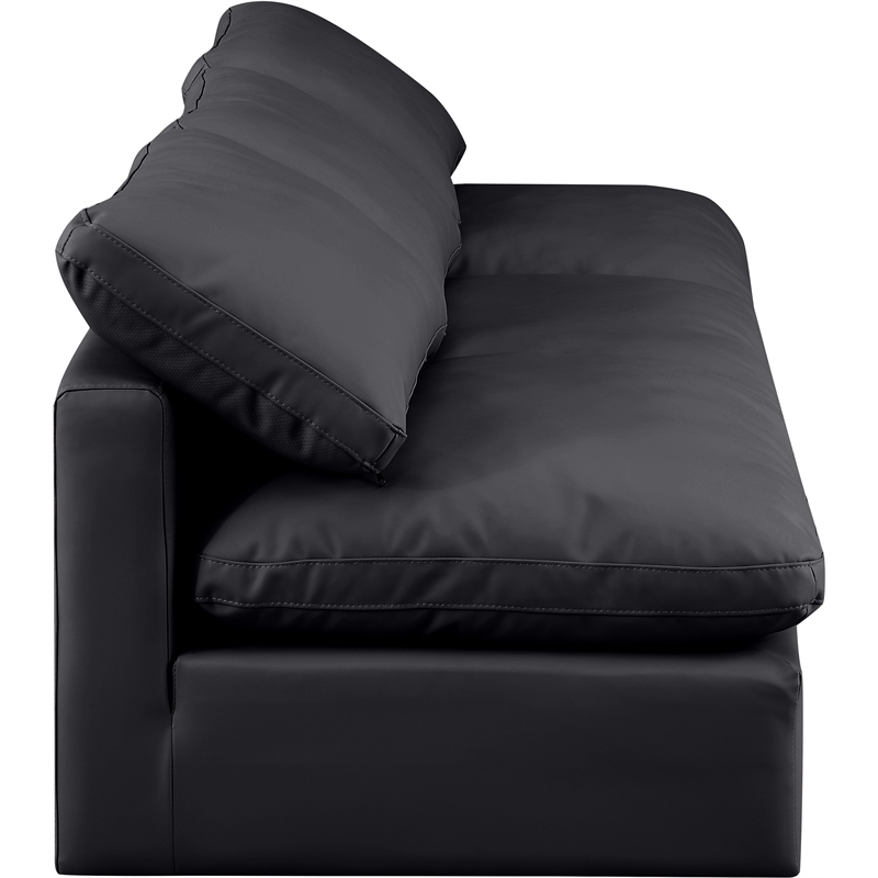 Meridian Furniture Indulge 105