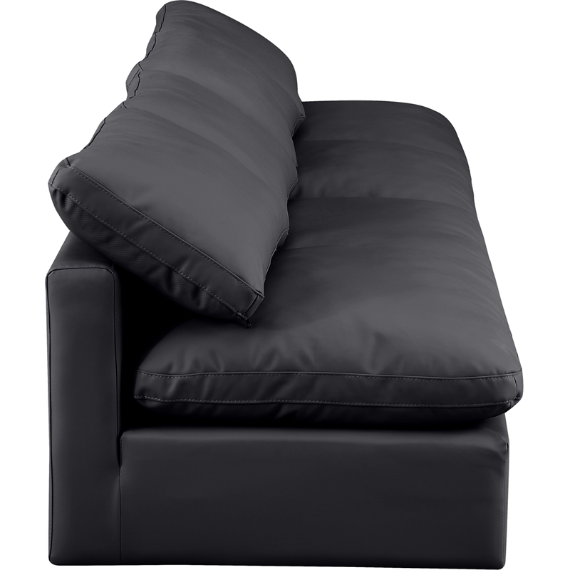 Meridian Furniture Indulge 140