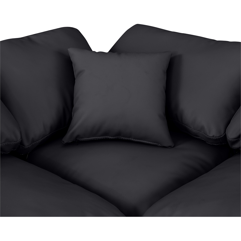 Meridian Furniture Indulge 105