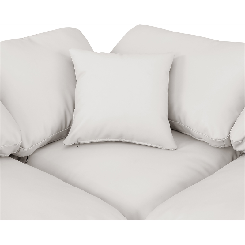 Meridian Furniture Indulge 164