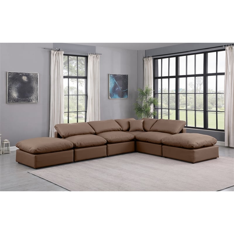 Meridian Furniture Indulge 135