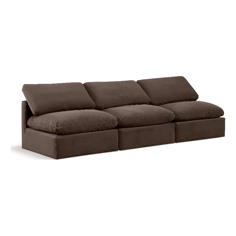 Meridian Furniture Indulge 105