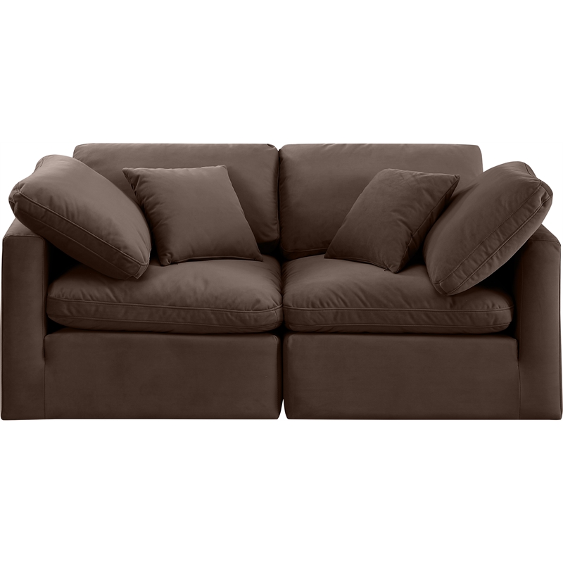 Meridian Furniture Indulge 70