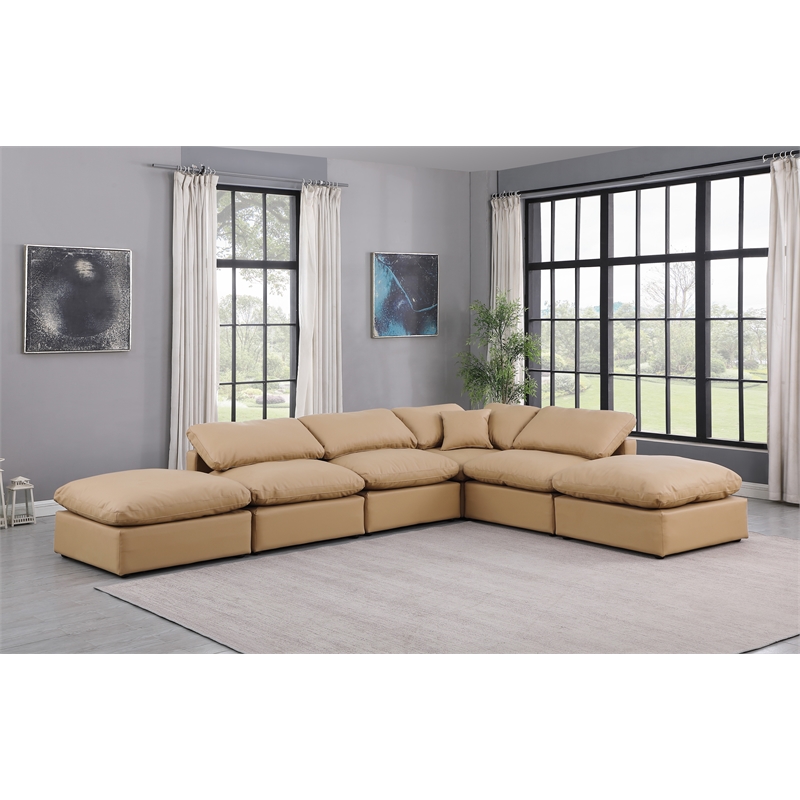 Meridian Furniture Indulge 134.5
