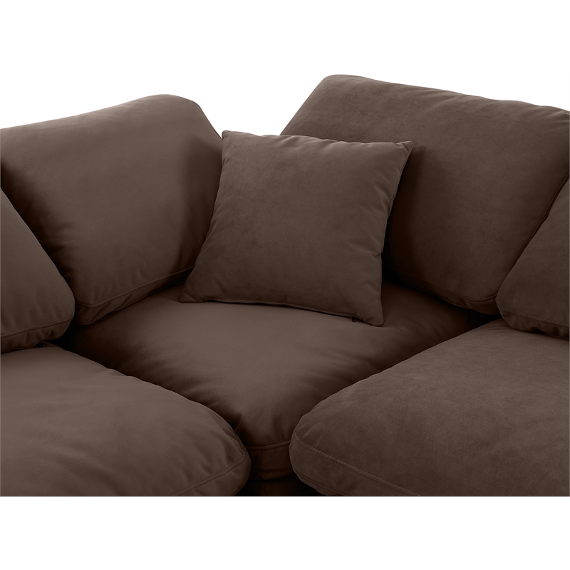 Meridian Furniture Indulge 169.5