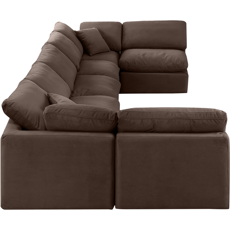 Meridian Furniture Indulge 234