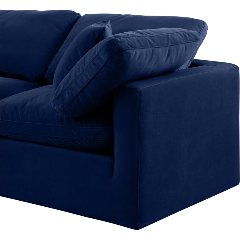 Meridian Furniture Indulge 258
