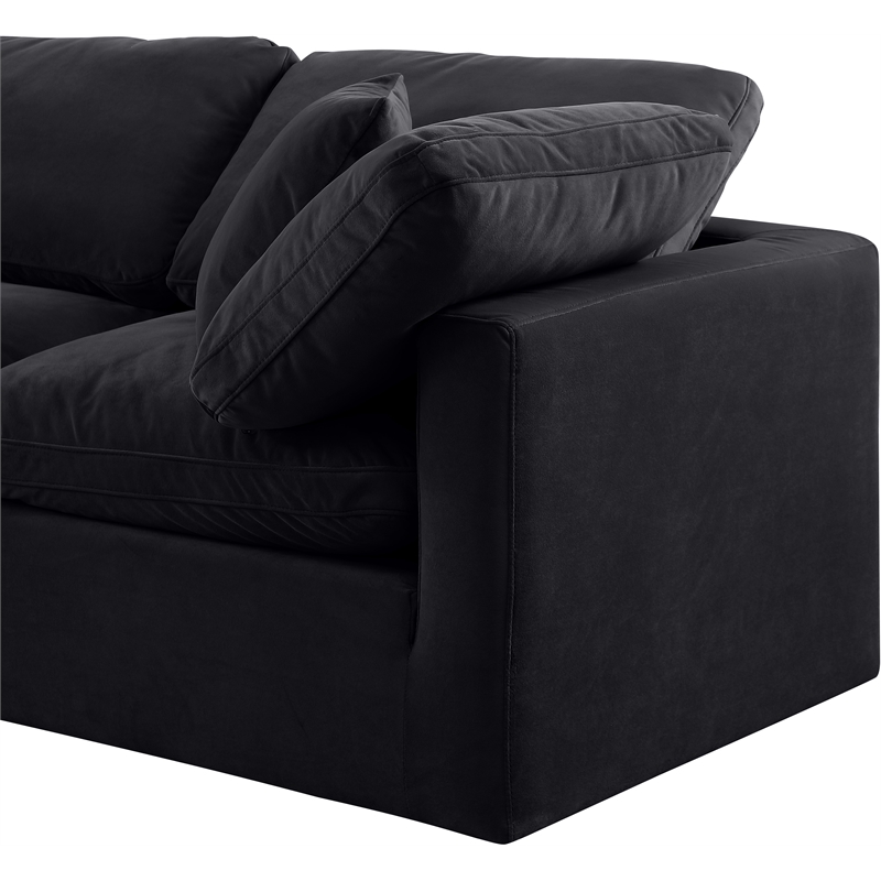 Meridian Furniture Indulge 94