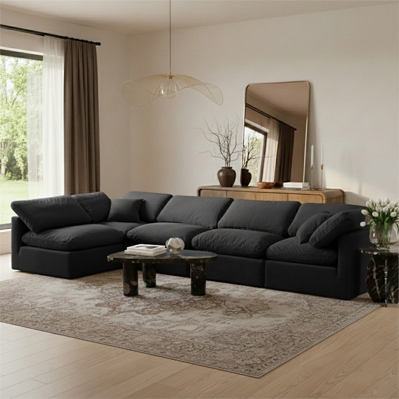 Meridian Furniture Indulge 164