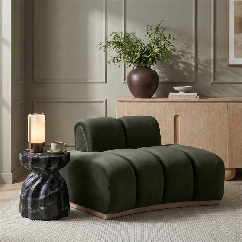 Meridian Furniture Jace Green Velvet Chair