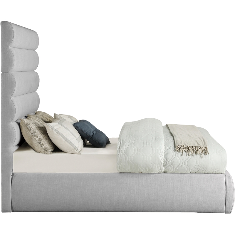 Meridian Furniture Adam Grey Linen Textured Fabric Full Bed