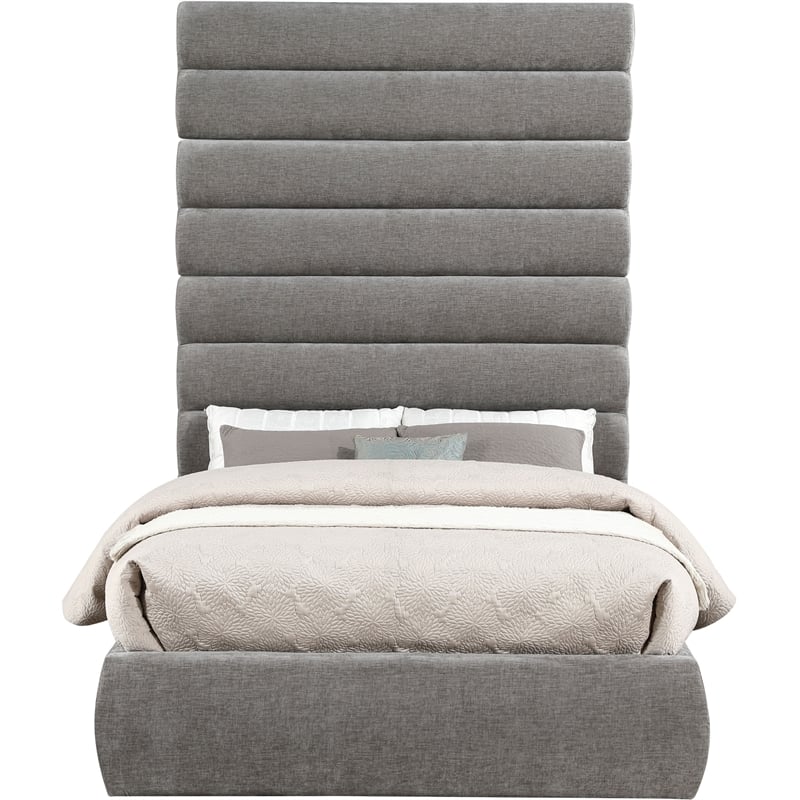 Meridian Furniture Adam Grey Chenille Fabric Full Bed