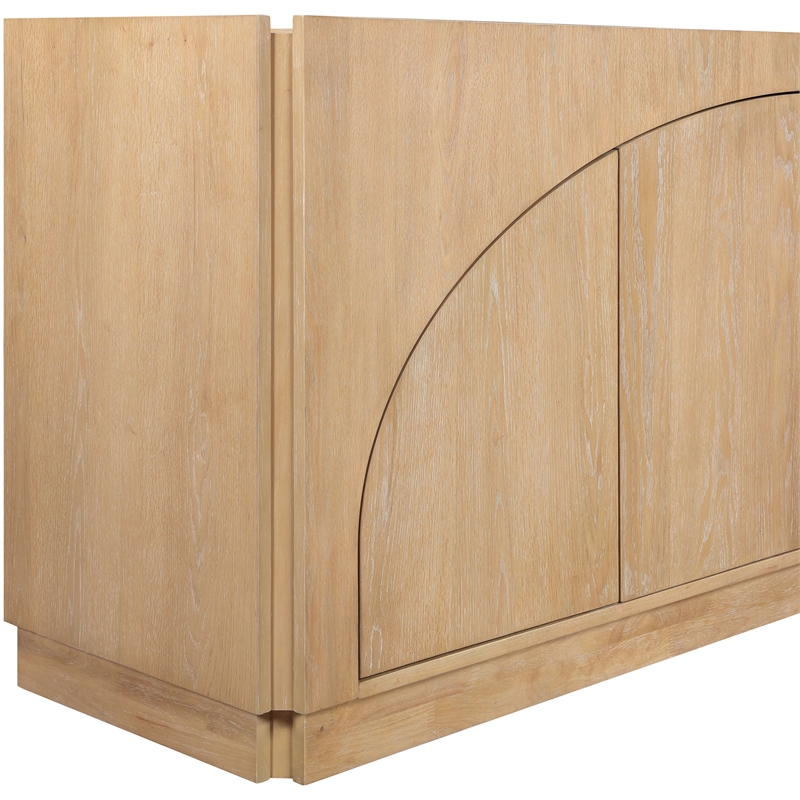 Meridian Furniture Everson Natural Oak Veneer And Solid Wood Sideboard/Buffet