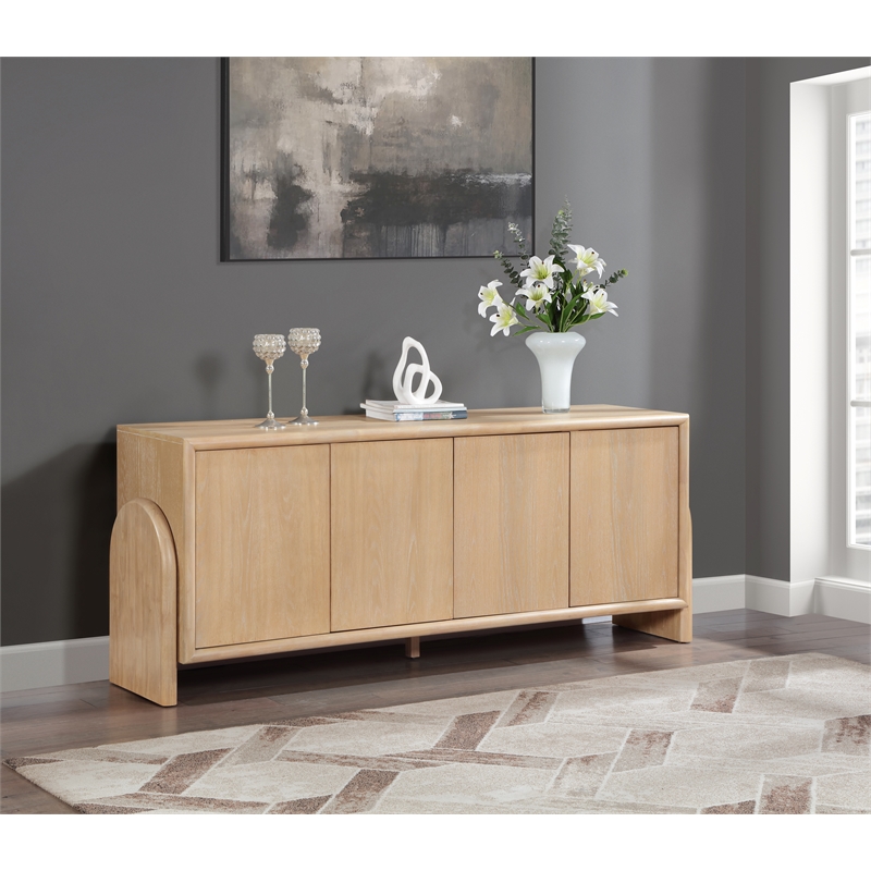 Meridian Furniture Elanor Natural Oak Veneer And Solid Wood Sideboard/Buffet