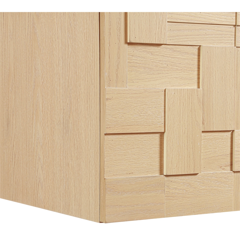 Meridian Furniture 30