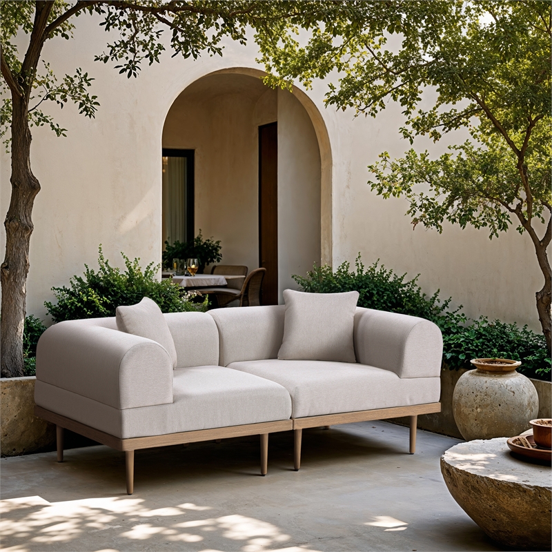 Meridian Furniture 71