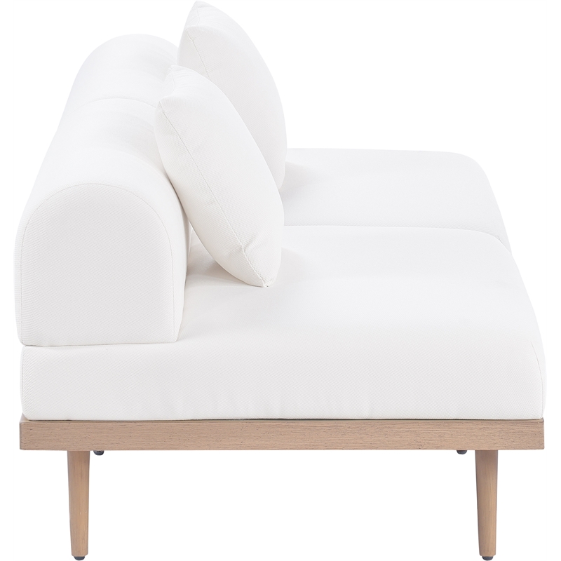 Meridian Furniture 71