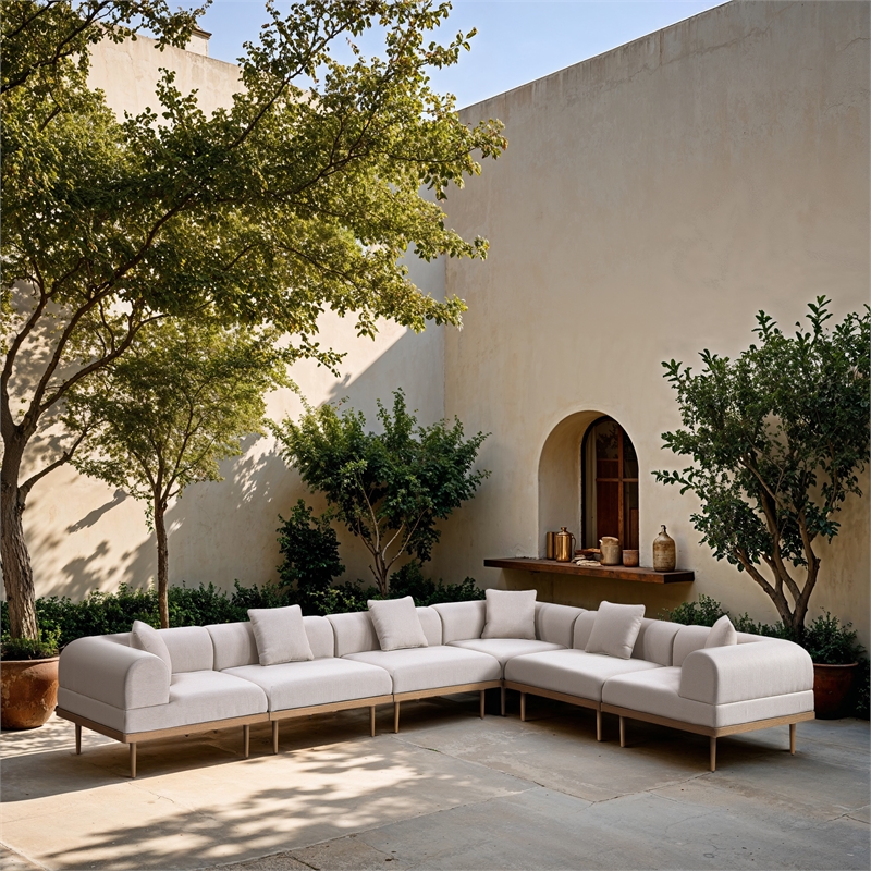 Meridian Furniture 142