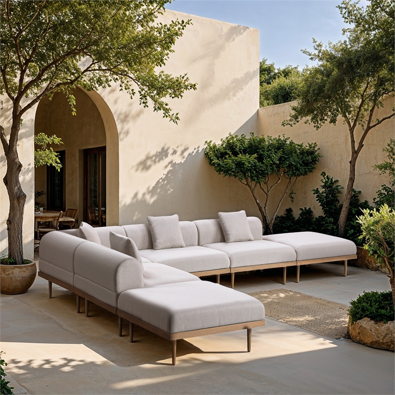 Meridian Furniture 142