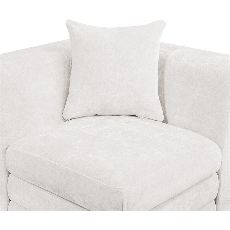 Meridian Furniture Stellar 114