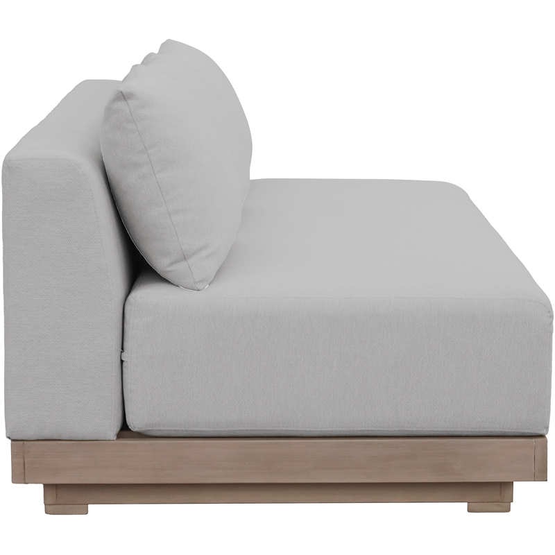 Meridian Furniture Solace 77