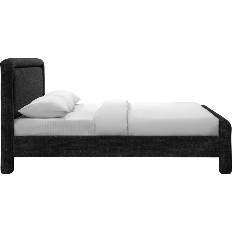 Meridian Furniture Baylor Black Fabric With Interwoven Chenille King Bed
