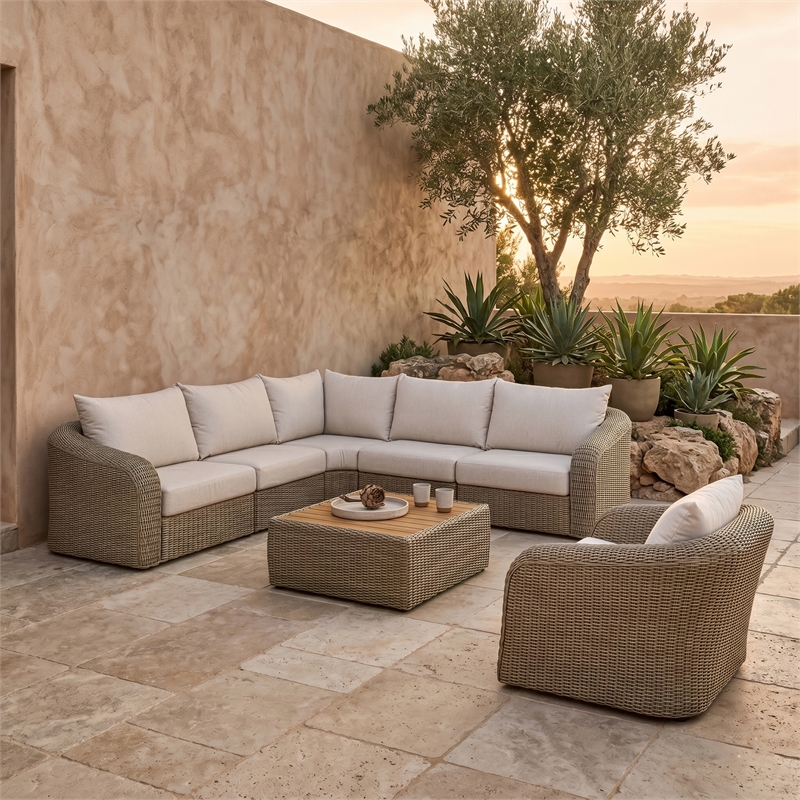 Meridian Furniture Seacrest 123.25