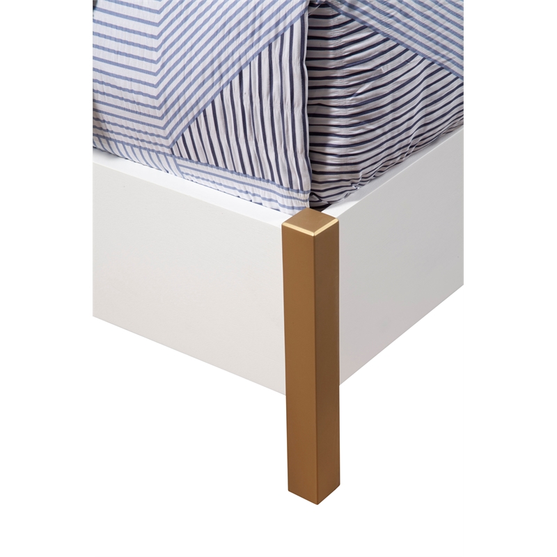 Alpine Furniture Madelyn Standard King Wood Panel Bed in White