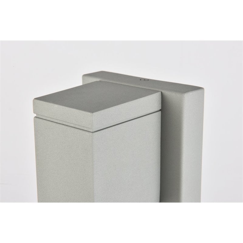 Living District Raine 1-Light Modern Style Aluminum LED Wall Sconce - Silver