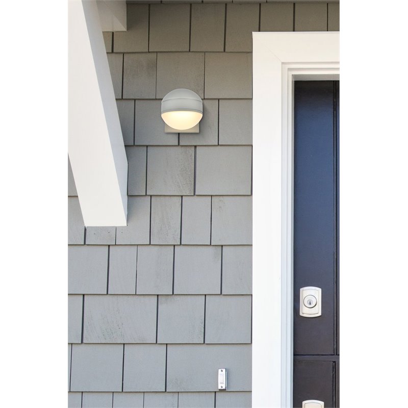 Living District Raine 1-Light Aluminum LED Wall Sconce in Silver Finish